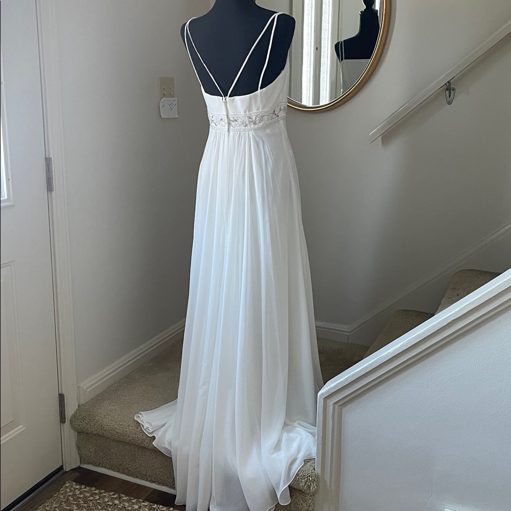David's Bridal Ivory Empire Waist Spaghetti Strap Chiffon Bridal/Prom Gown 8 - Picture 9 of 16